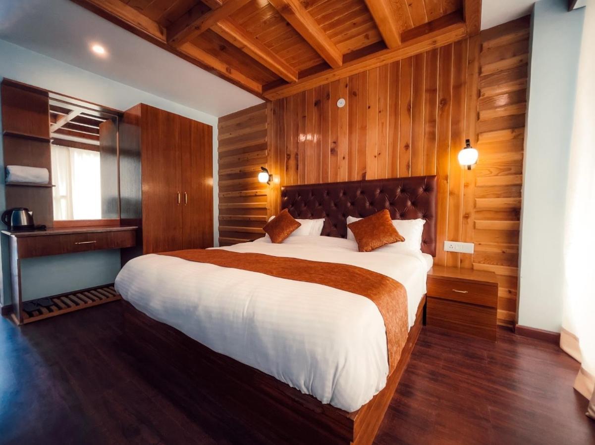Winterline Resort Near Mall Road Manali - Centrally Heated & Air Cooled Exterior photo